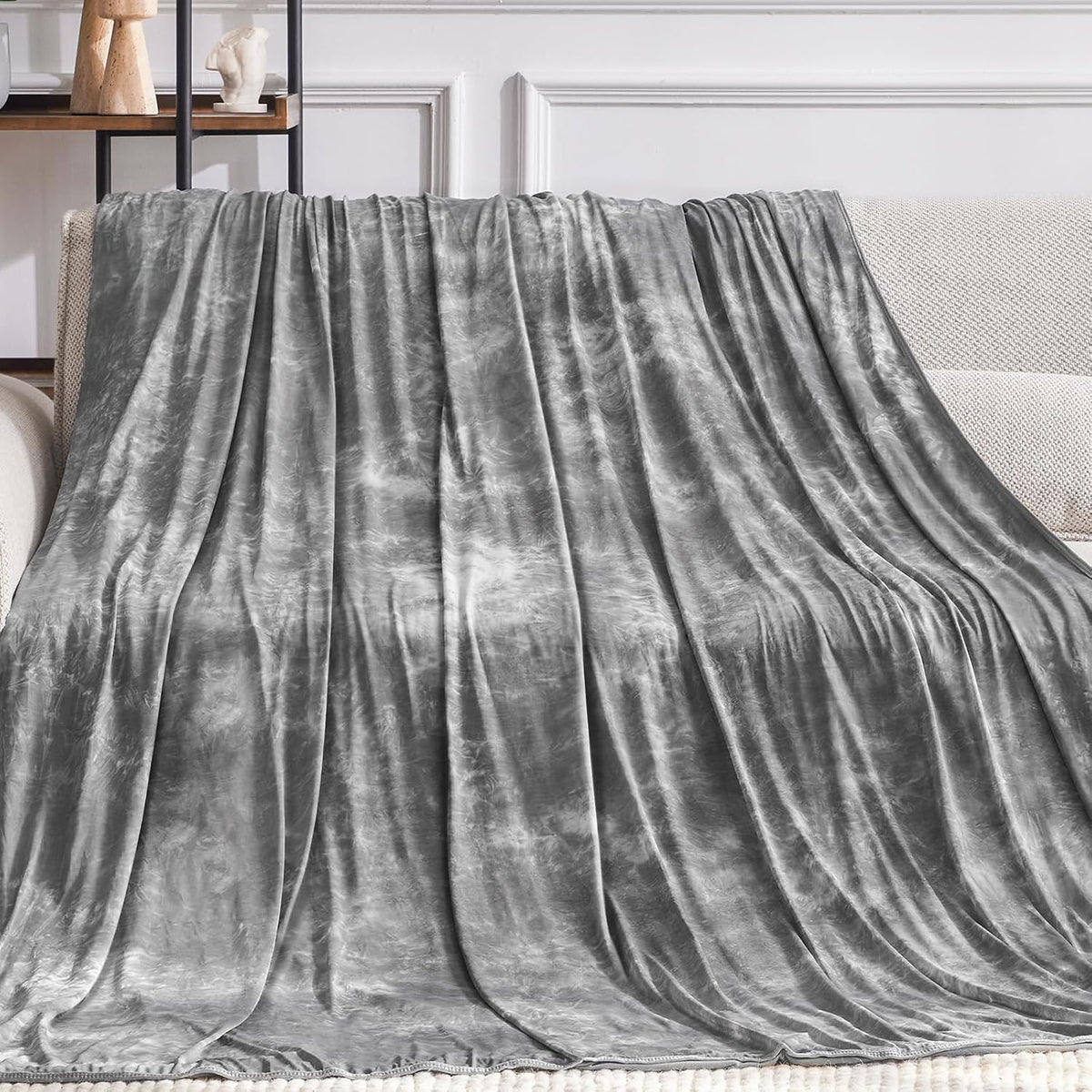 Cooling Blanket Arc-Chill Lightweight & Breathable