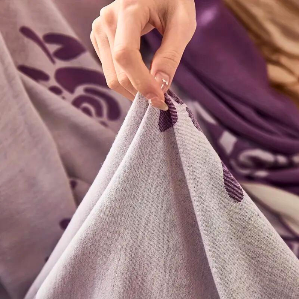 Cooling Blanket Bamboo Fiber Breathable & Machine Washable