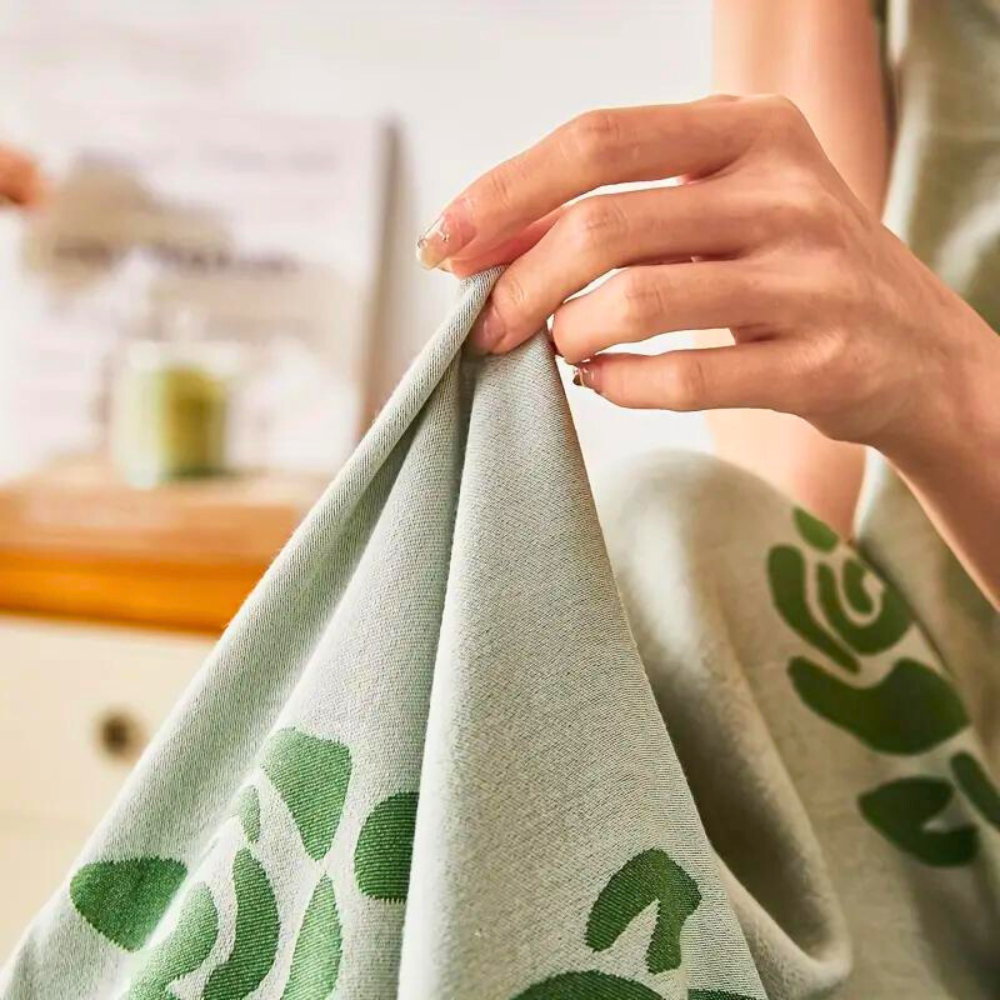 Cooling Blanket Bamboo Fiber Breathable & Machine Washable