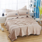 Cooling Blanket Breathable Silk-Like Skin-Friendly