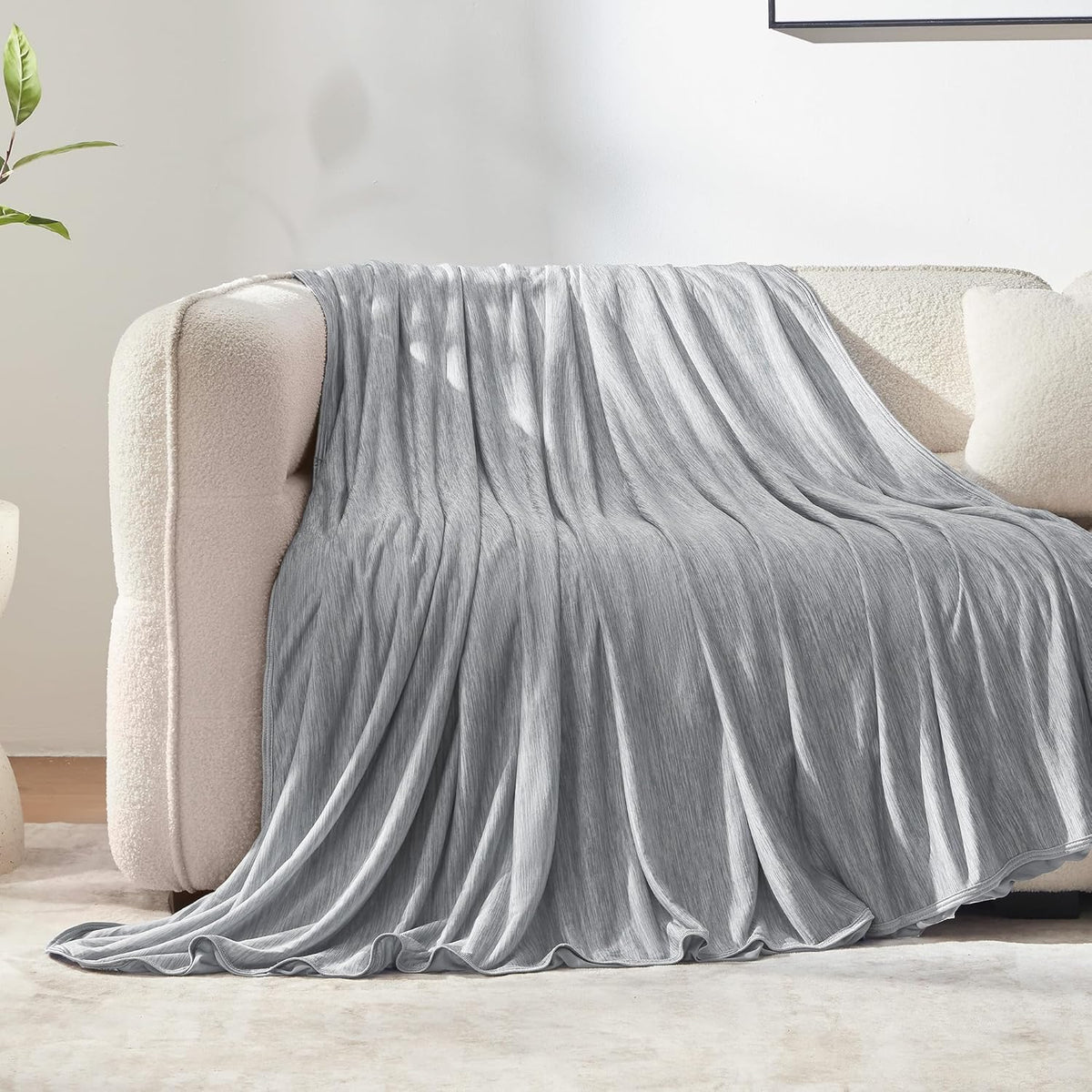 Cooling Blanket Double-Sided Cooling Moisture-Wicking & Fast-Drying