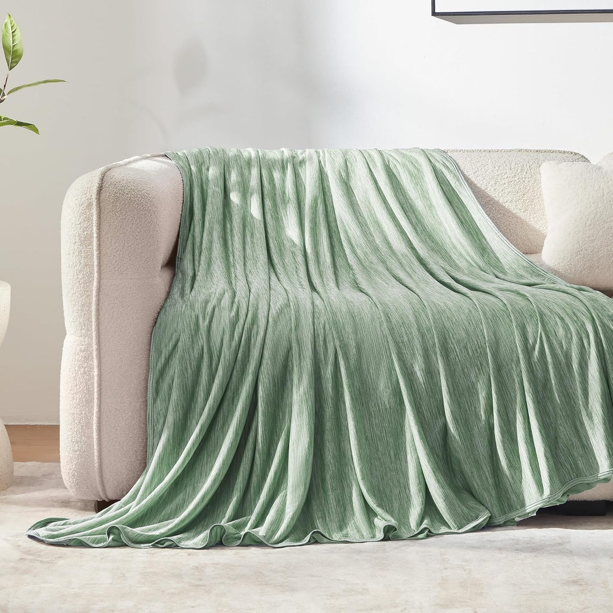 Cooling Blanket Double-Sided Cooling Moisture-Wicking & Fast-Drying