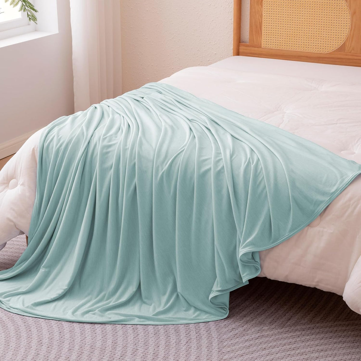 Cooling Blanket Double-Sided Lightweight & Breathable