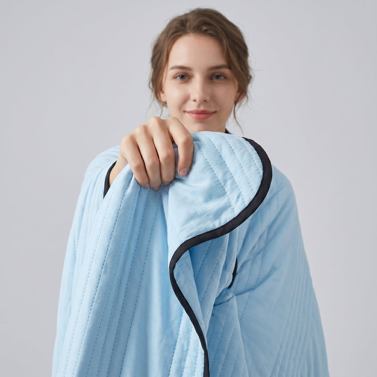 Cooling Blanket Ice-Infused Breathable Machine-Washable