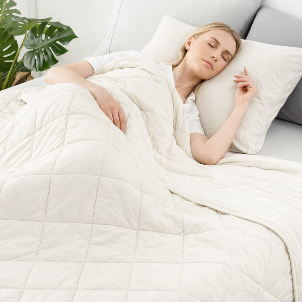 Cooling Blanket Japanese Arc-Chill Fabric Dual-Sided Cloud-Quilted