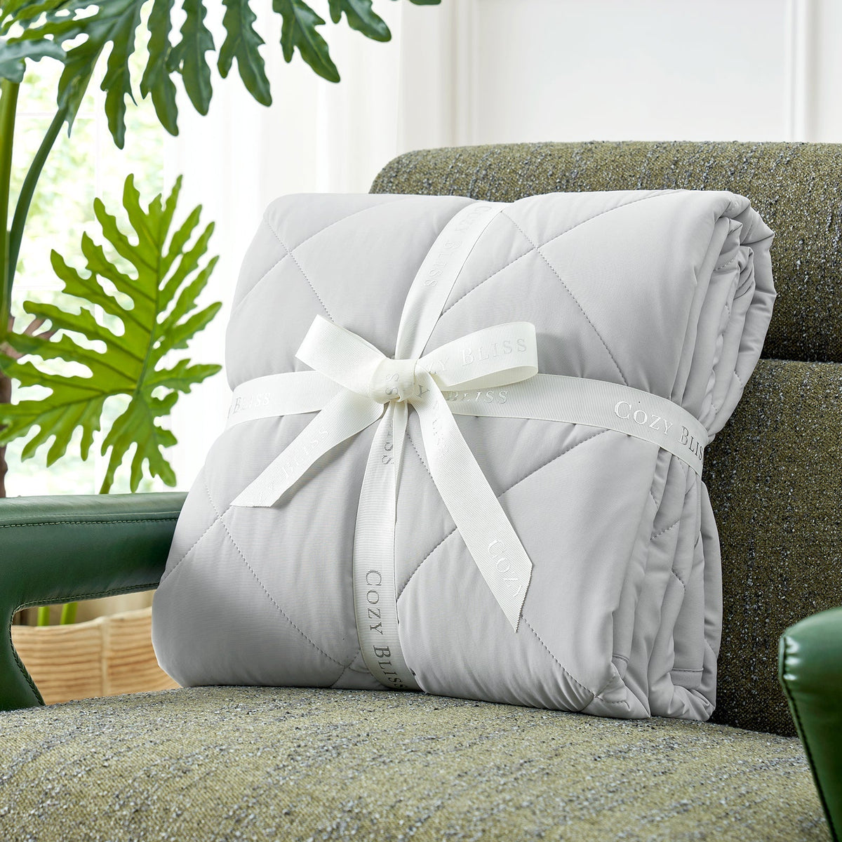 Cooling Blanket Japanese Arc-Chill Fabric Dual-Sided Cloud-Quilted