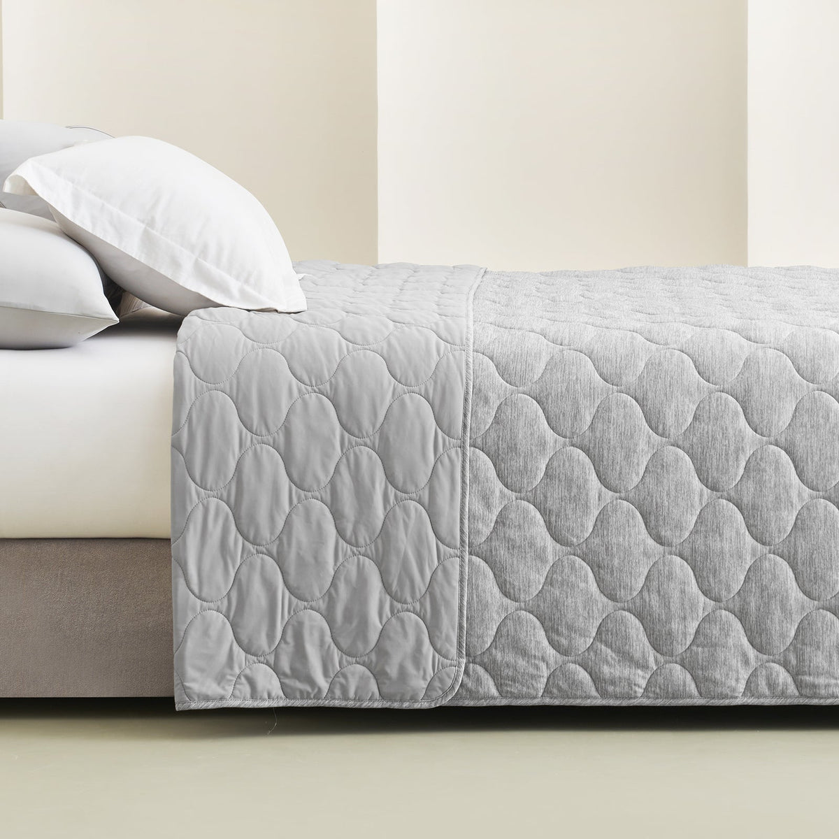 Cooling Blanket Japanese Cooling Fabric Double-Sided & Machine Washable