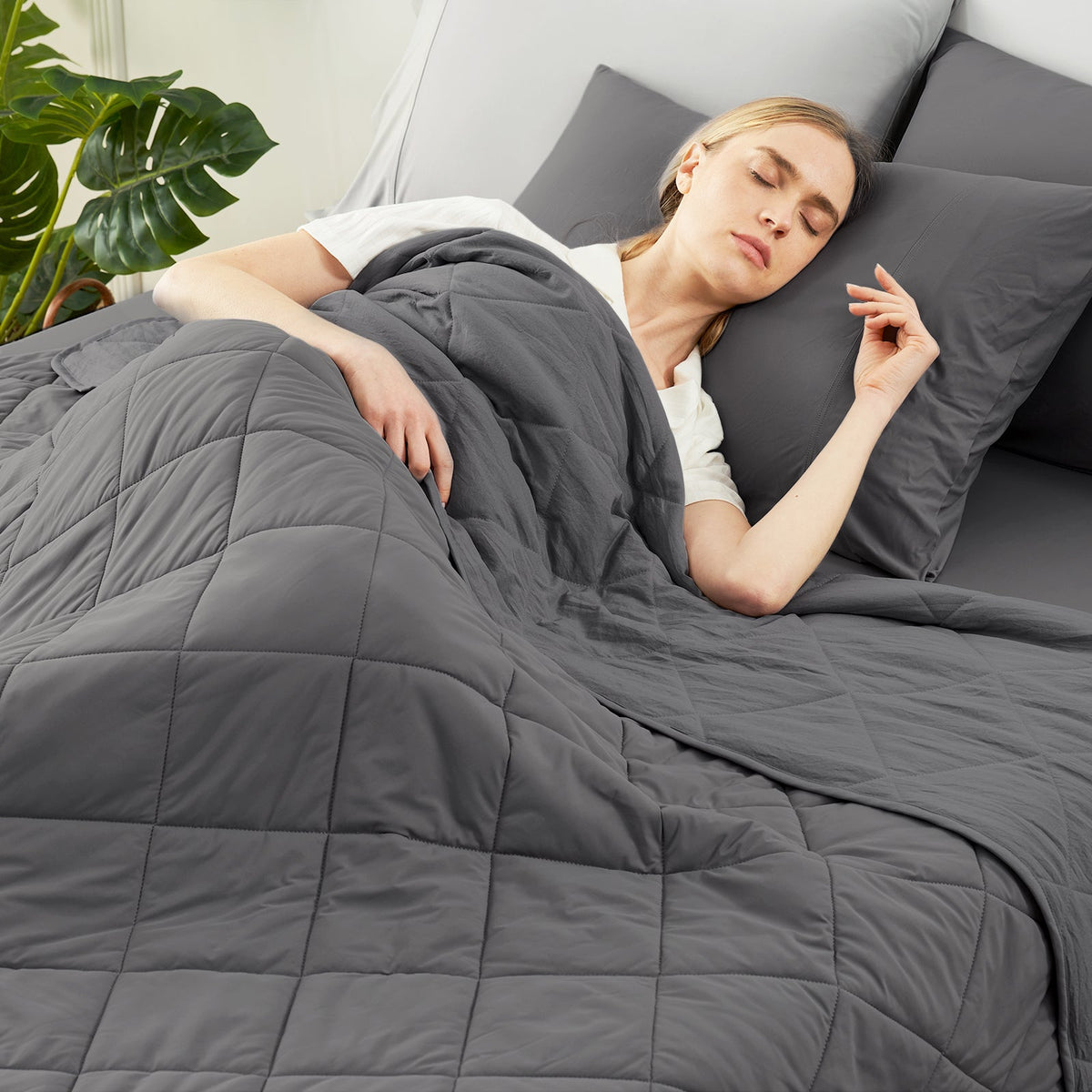 Cooling Blanket Japanese Cooling Fabric Lightweight Machine Washable