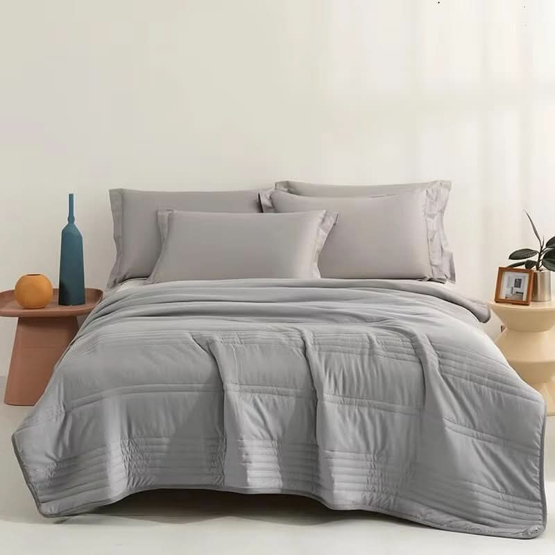 Cooling Blanket Lightweight Breathable Soft-Touch