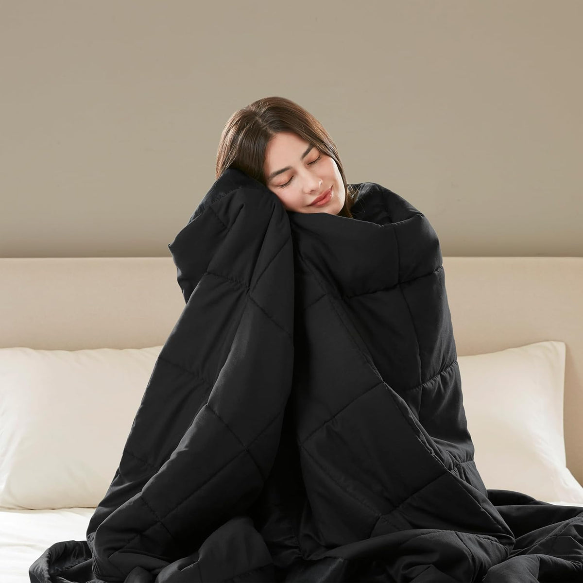Cooling Blanket Moisture-Wicking Microfiber Down Alternative