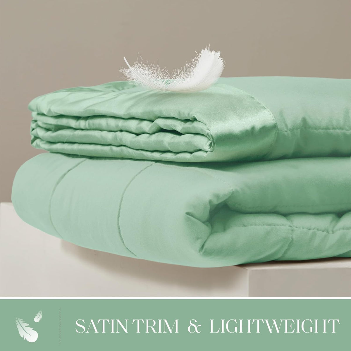 Cooling Blanket Moisture-Wicking Microfiber Down Alternative
