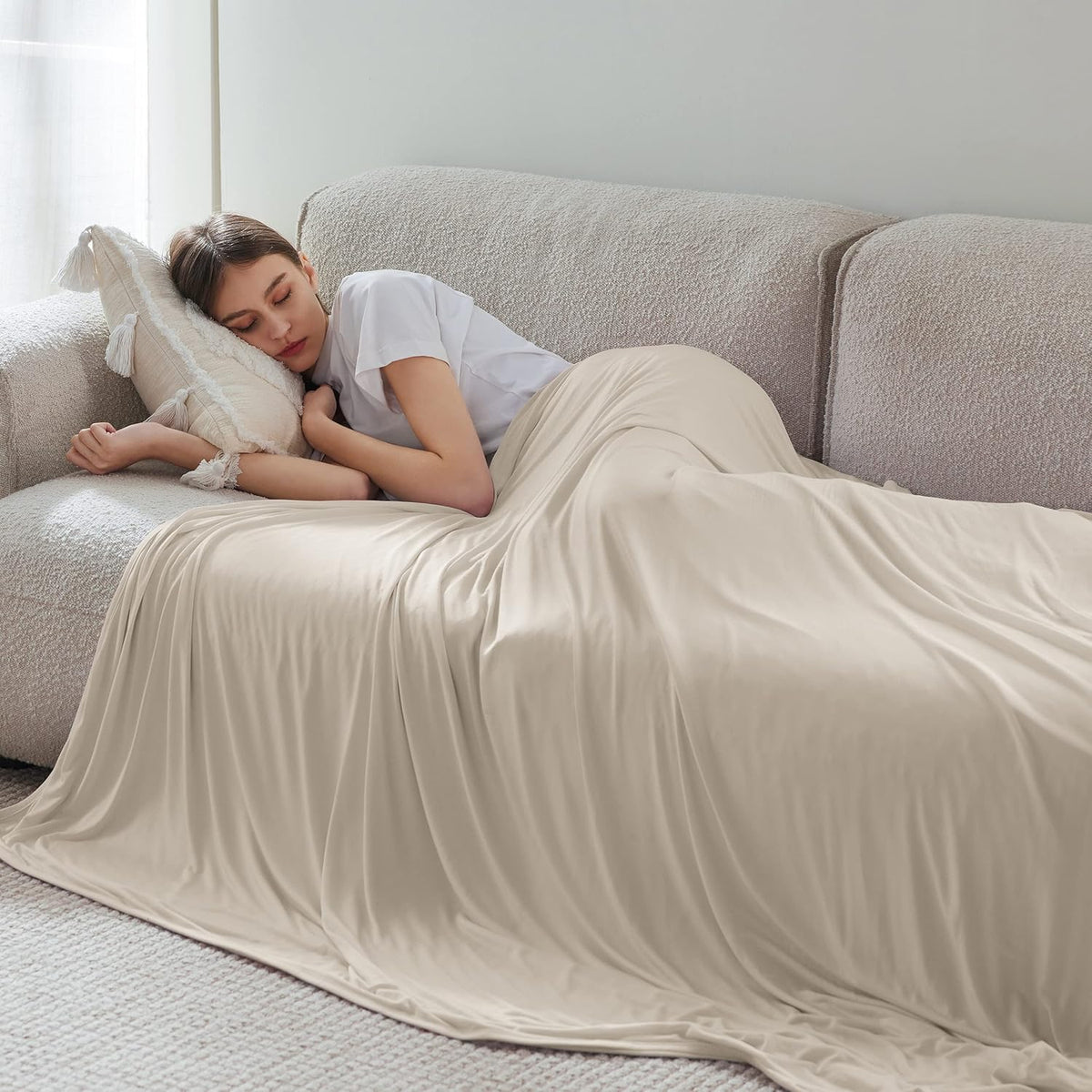 Cooling Blanket Reversible Arc-Chill Fabric
