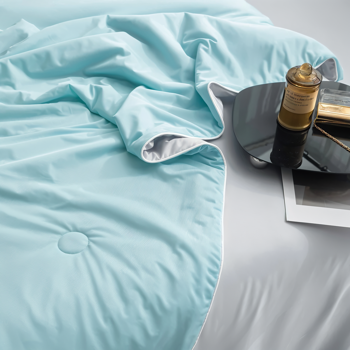 Cooling Blanket Reversible Cooling Fiber Hypoallergenic