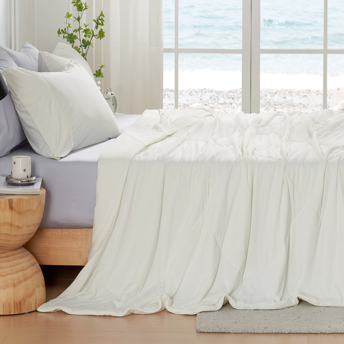 Cooling Comforter Arc-Chill Fabric Lightweight & Breathable