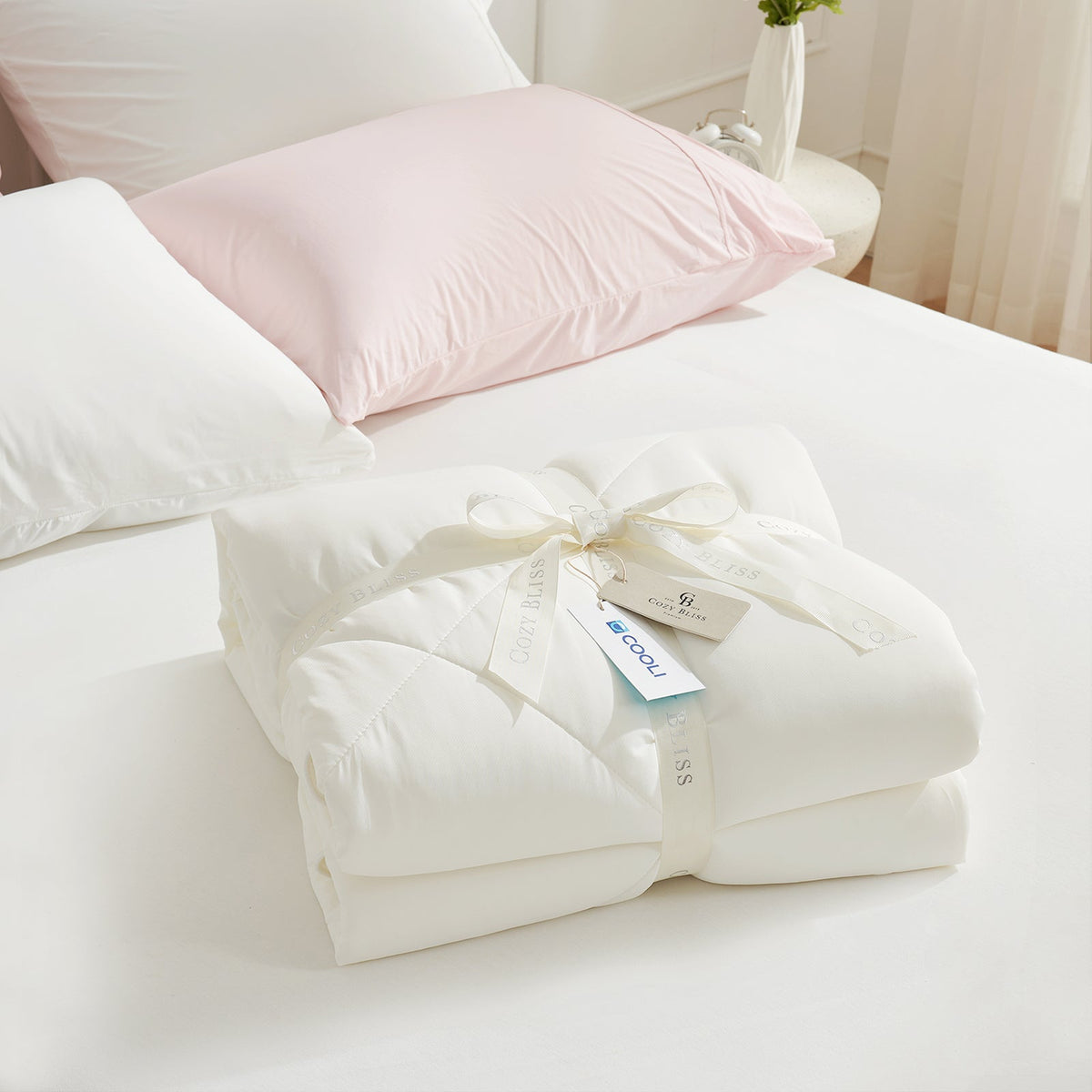 Cooling Comforter Arc-Chill Fabric Lightweight & Breathable