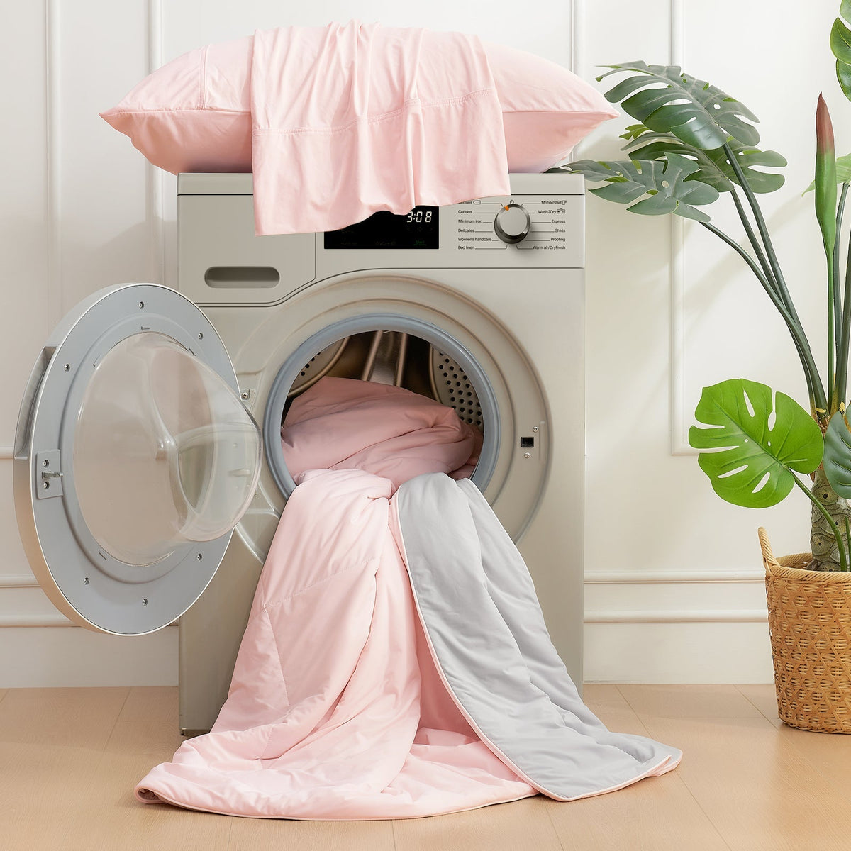 Cooling Comforter Japanese Cooling Fabric Lightweight & Breathable
