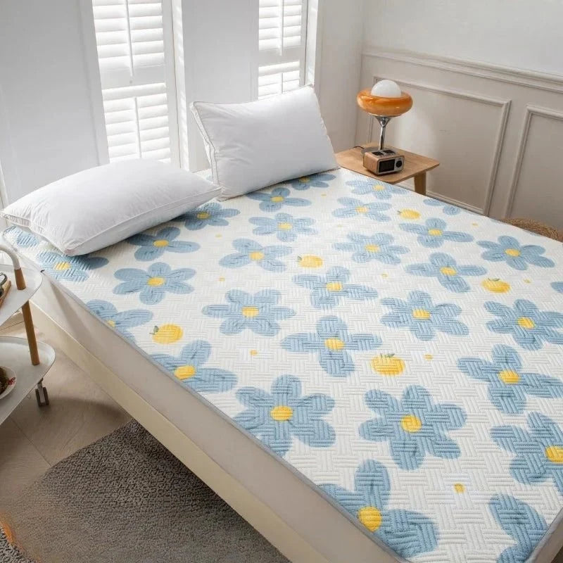 Cooling Mattress Pad Quilted Breathable Anti-Slip