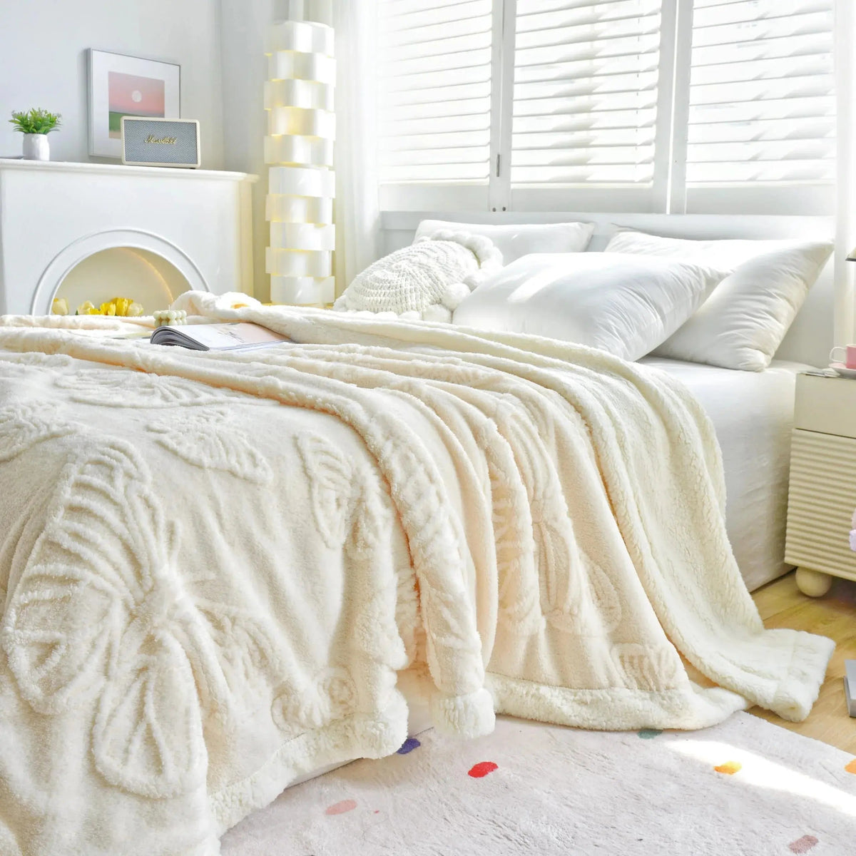 Coral Fleece Blanket Lightweight Flannel Machine Washable