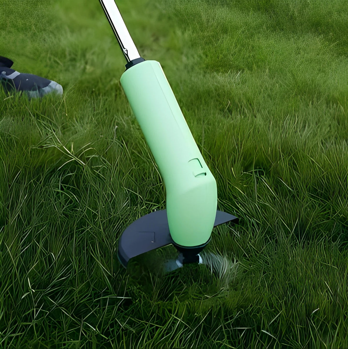 Cordless Trimmer Lightweight & Portable Adjustable Blade