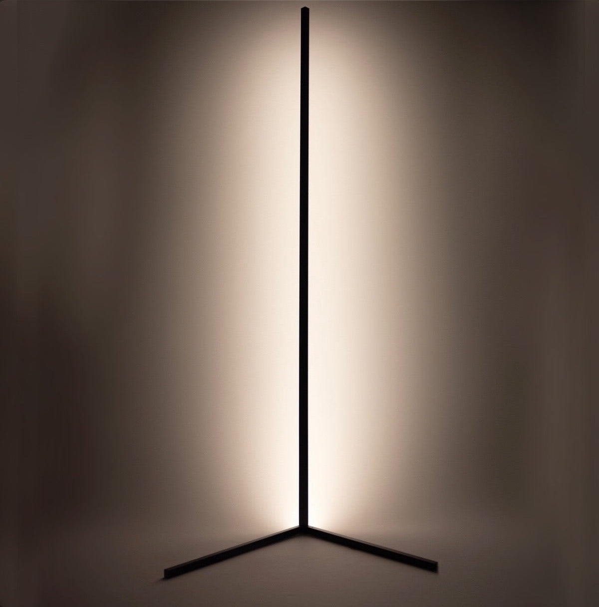 Corner Floor Lamp RGB & White Dimmable 2200 Lumens
