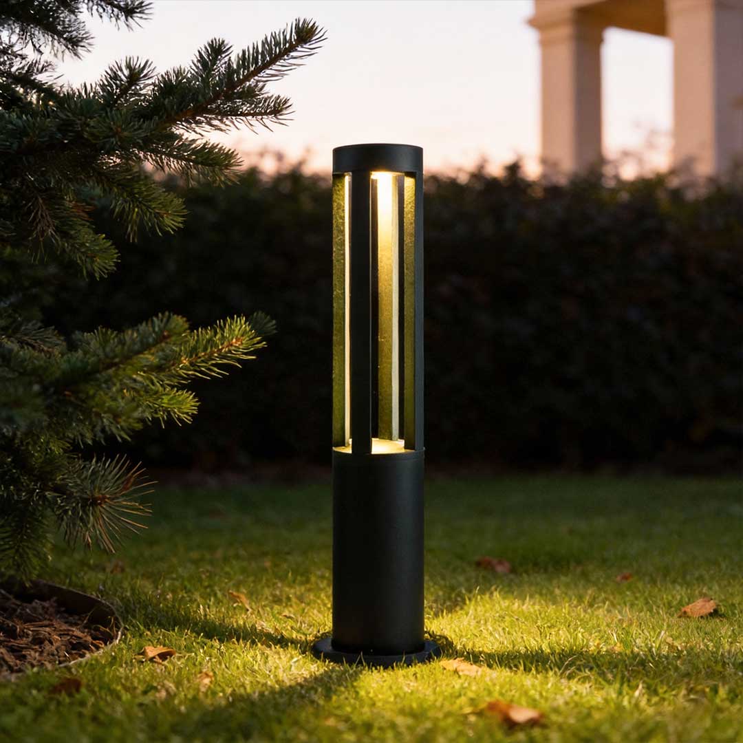 Corrosion-Resistant Aluminum Integrated LED Bollard Light (IP65 Waterproof)