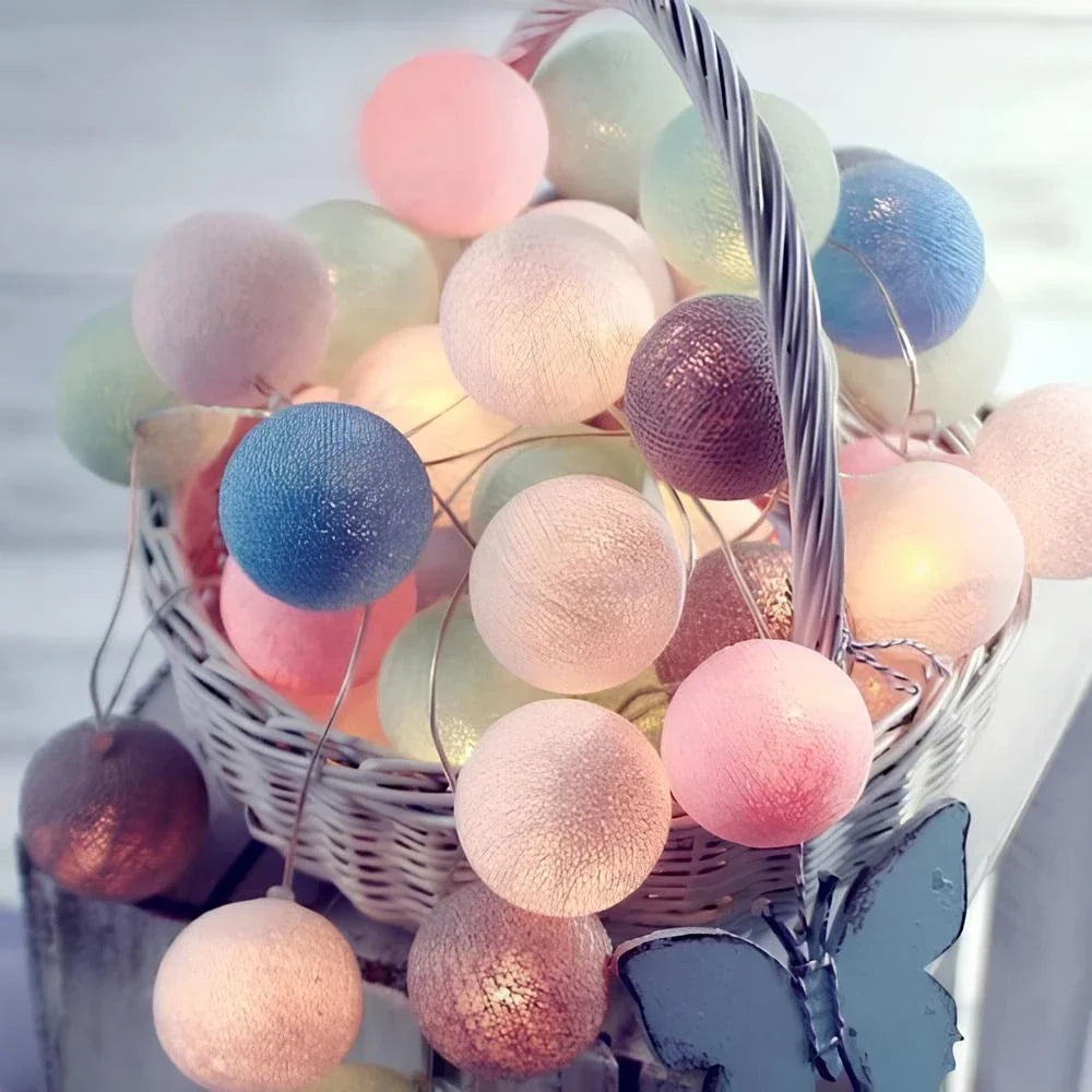 Cotton Ball Garland LED USB & Battery Powered