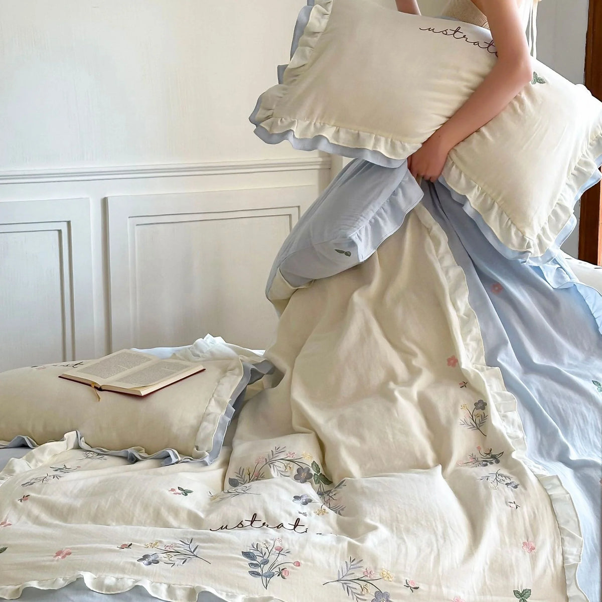 Cotton Bedding Set Country House Ruffle & Floral Embroidery
