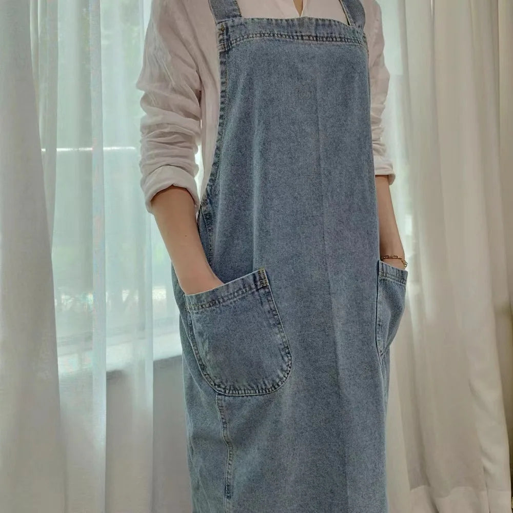 Cotton Denim Deep-Pocket Apron (Machine Washable)
