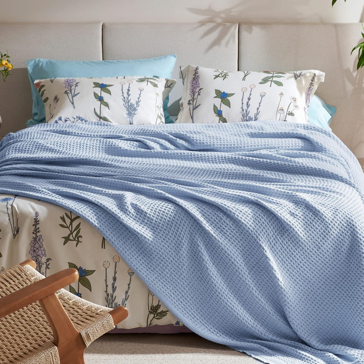 Cotton Throw Blanket Long-Staple Waffle Weave Machine Washable