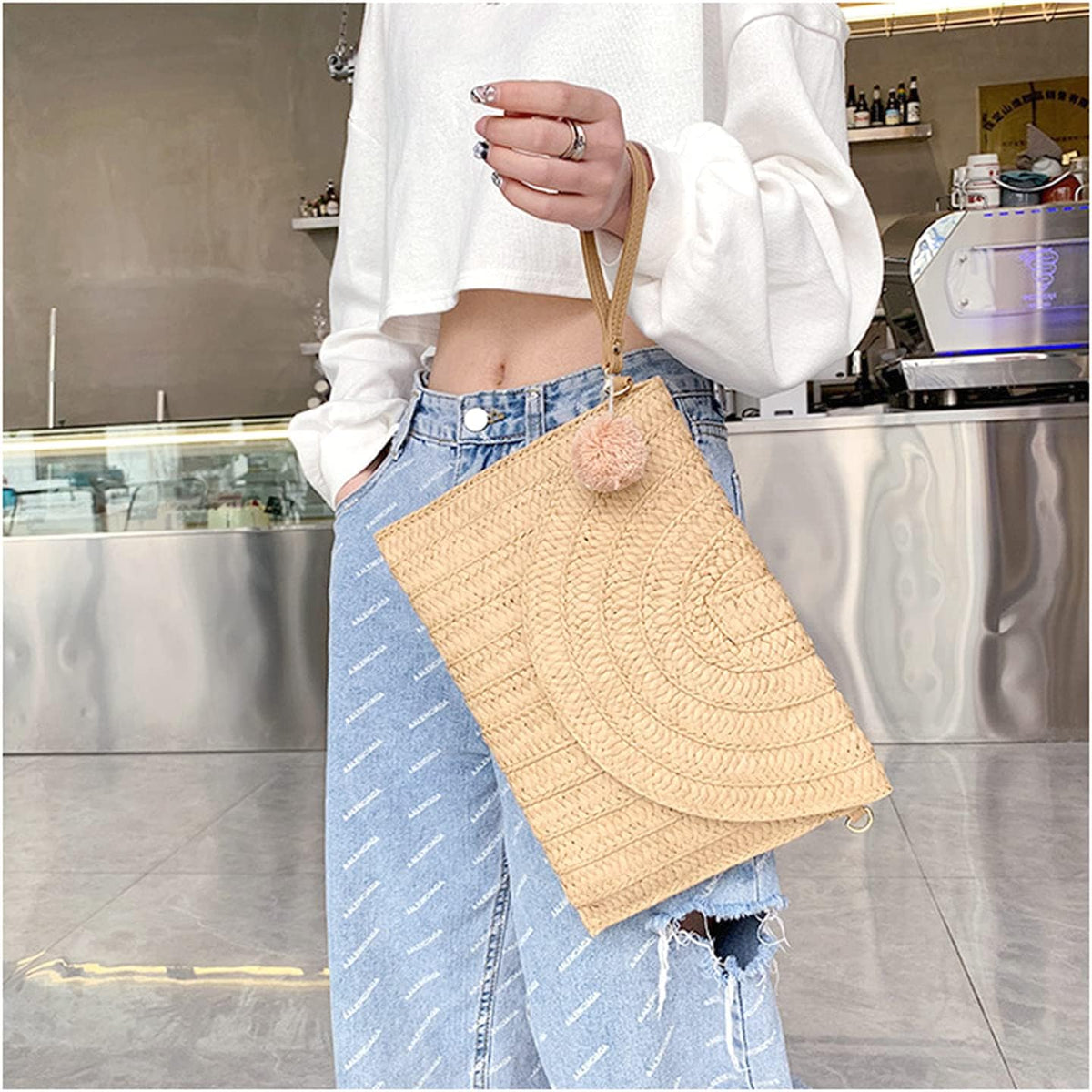 Crossbody Bag Woven Raffia Adjustable Strap Magnetic Closure