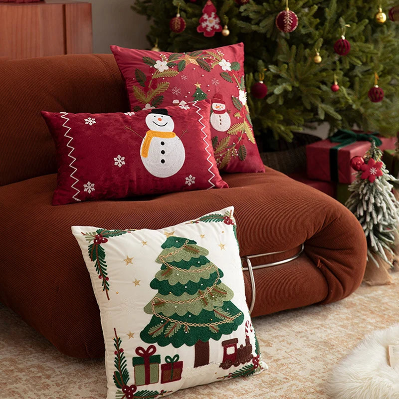 Cushion Cover Cotton Blend Embroidered Snowman & Village