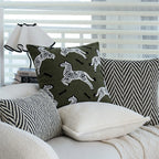 Cushion Cover Hand-Tufted Animal Appliqué Bouclé Texture Concealed Zipper