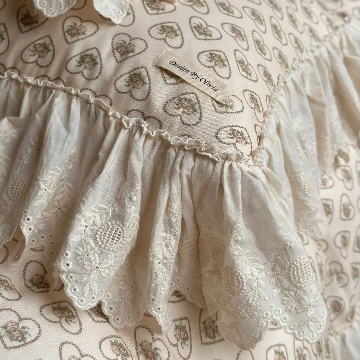 Cushion Cover Lace Ruffle Heart Rose Print