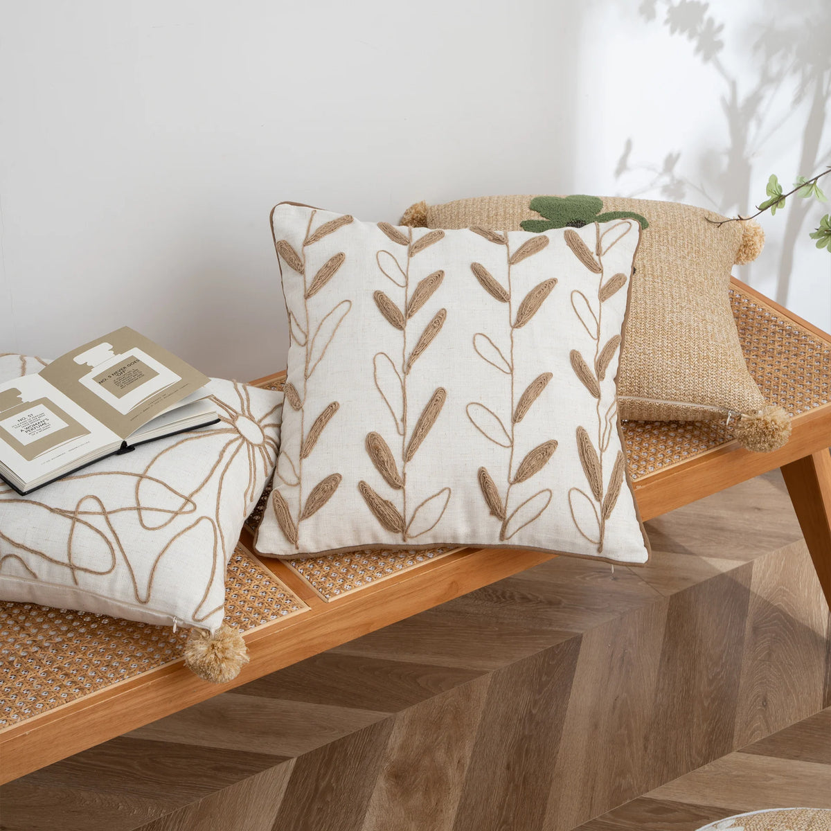 Cushion Cover Linen-Cotton Jute Applique Hidden Zipper
