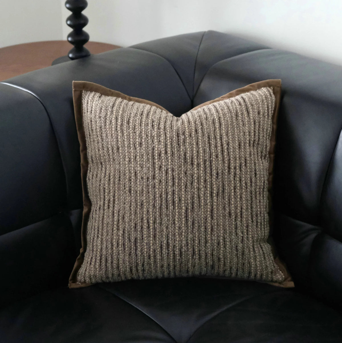 Decorative Pillow Geometric Knitted Polyester Cover & Silk Flocking