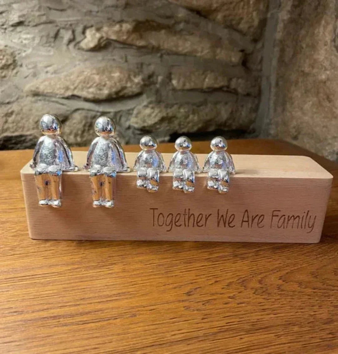 Decorative Sculpture Metal Silver Compact Tabletop