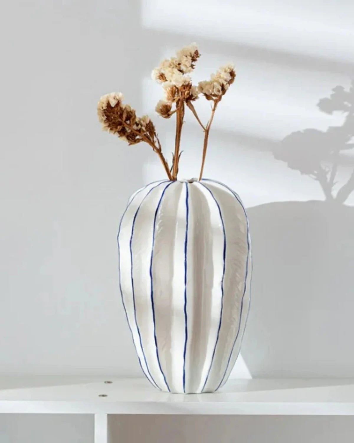 Decorative Vase Porcelain Modern Silhouette