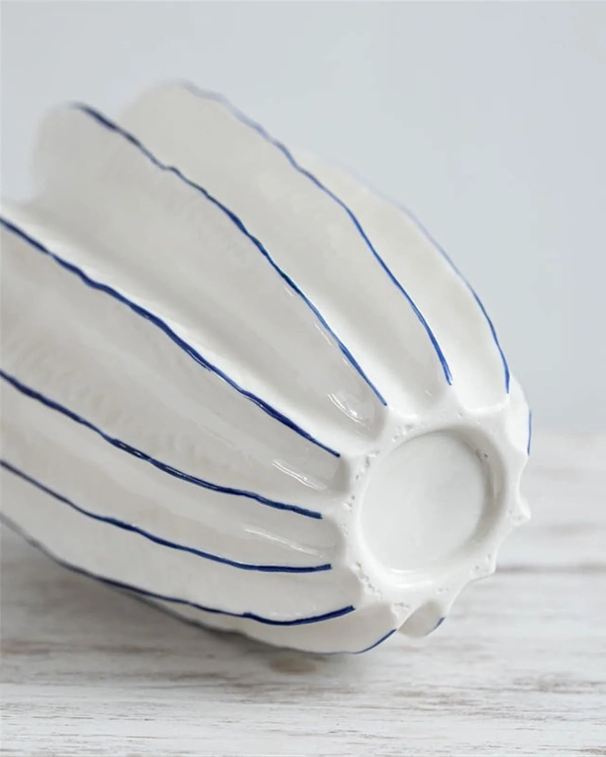 Decorative Vase Porcelain Modern Silhouette