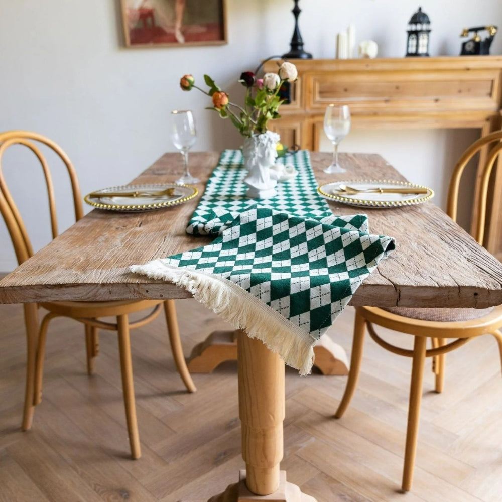 Diamond Checkered Tasseled Microfiber Table Runner
