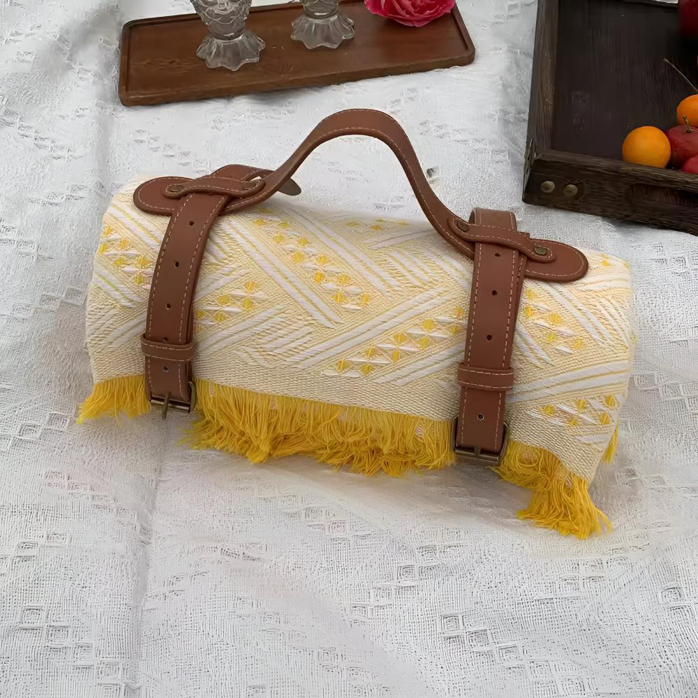 Diamond Weave Water-Resistant Picnic Blanket (71 x 71 in)