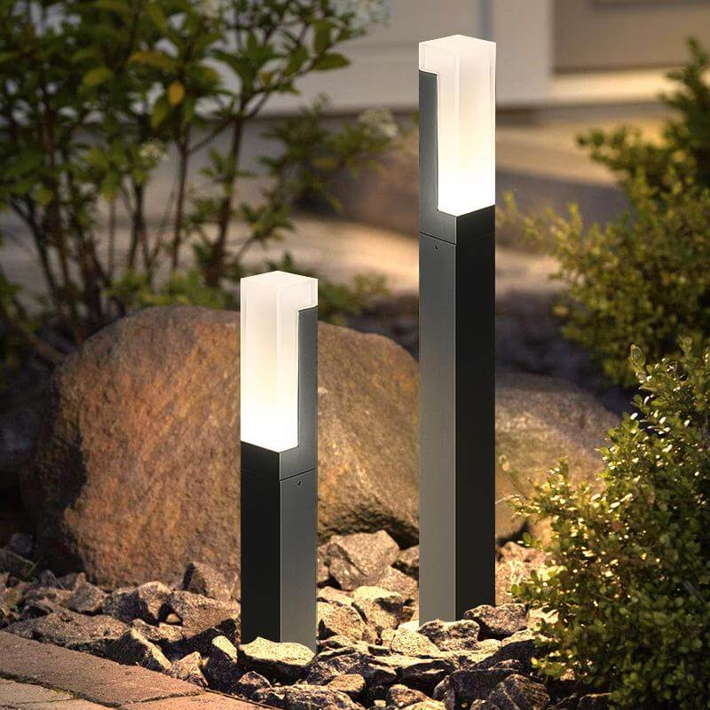 Die-Cast Aluminum Hollow Cube Integrated LED Bollard Light