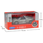 Die-Cast Car Model 1:36 Scale Alloy Detailed Finish