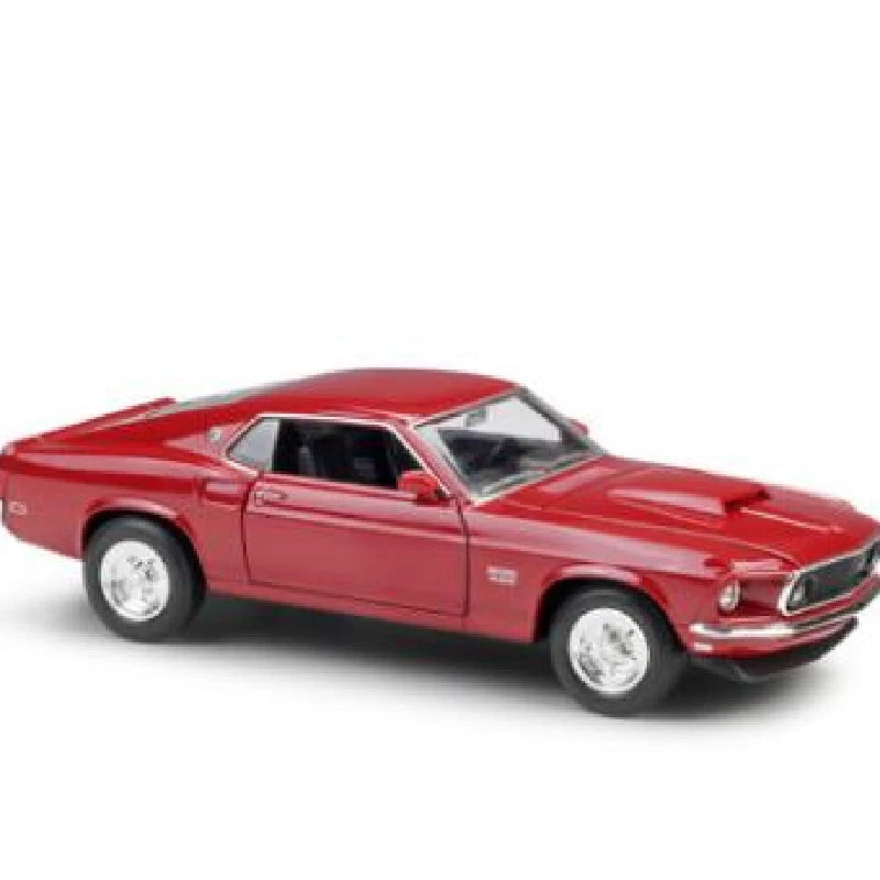 Diecast Car 1:24 Scale High-Detail