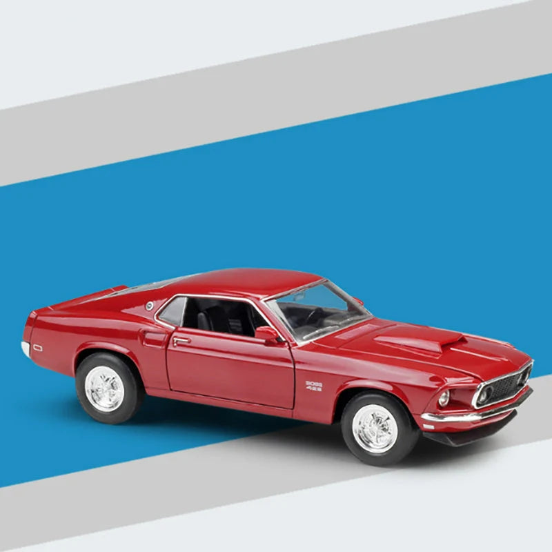 Diecast Car 1:24 Scale High-Detail