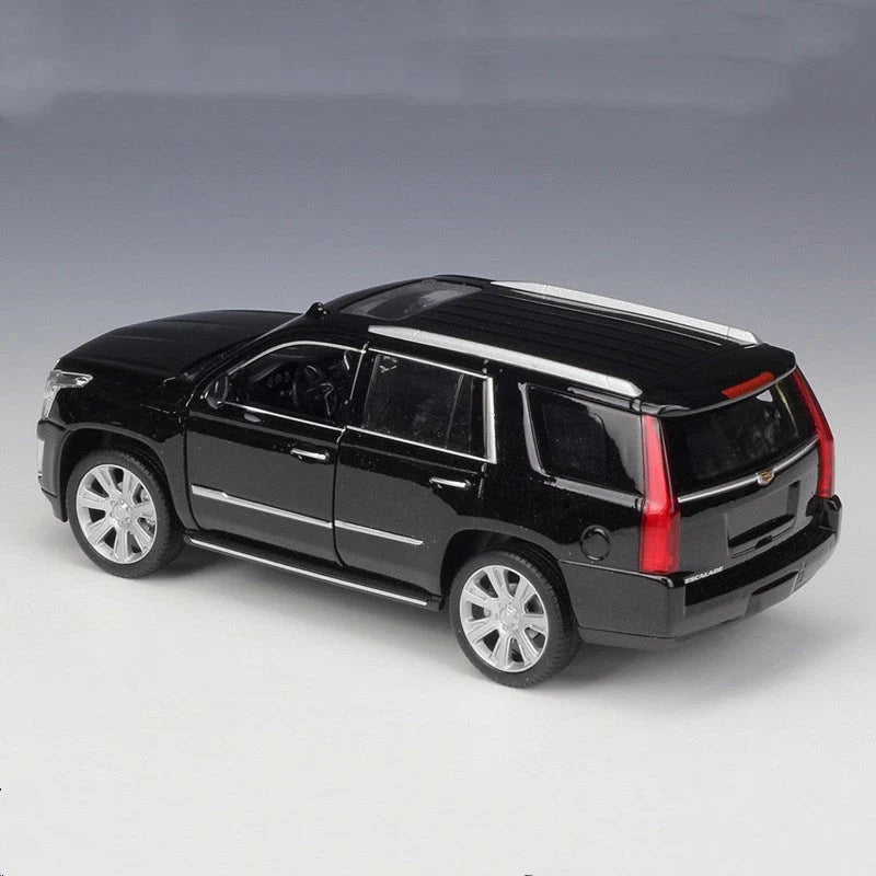 Diecast Model Car 1:24 Scale Premium Alloy