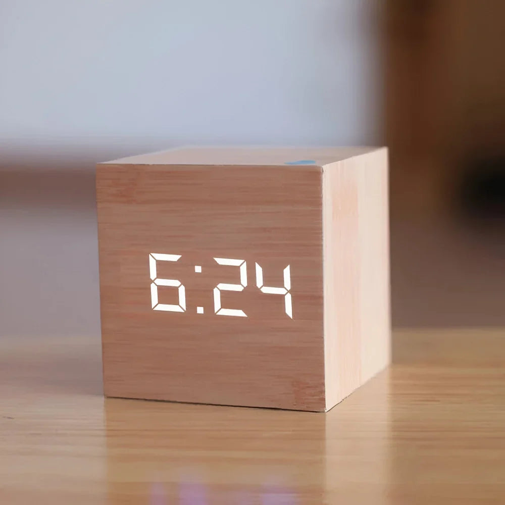 Digital Alarm Clock Compact LED Display USB & Battery
