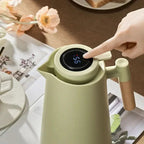 Digital Temperature Display Vacuum-Insulated Carafe