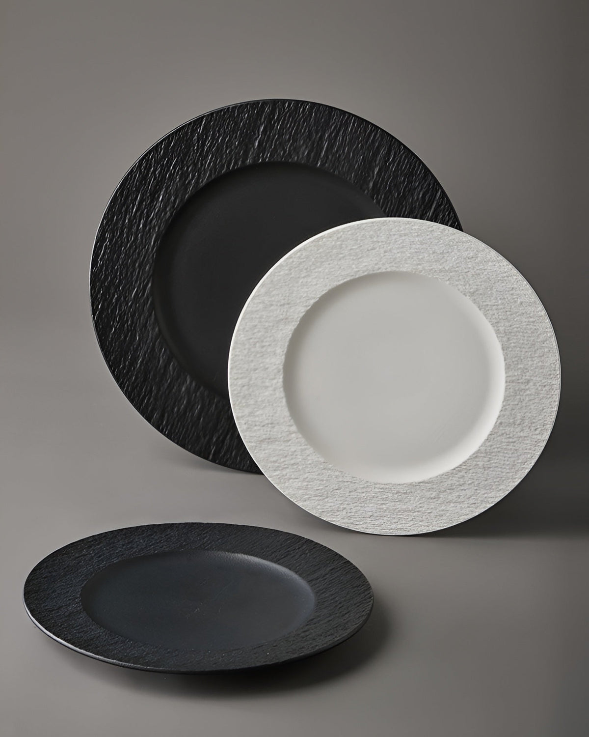 Dinner Plate Ceramic Stoneware Matte Finish & Textured Rim