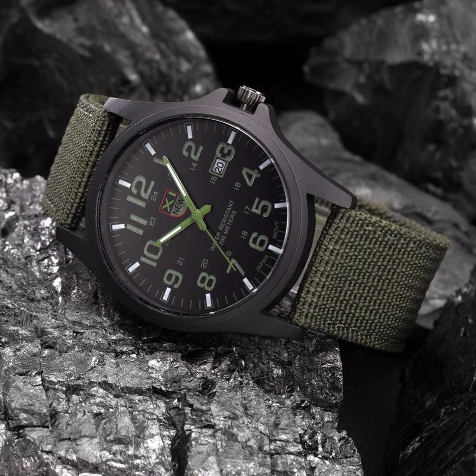 Dive Watch 200m Water-Resistant Shock-Resistant Illuminated Dial