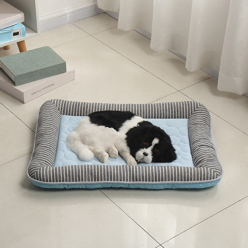 Dog & Cat Cooling Bed Breathable Non-Slip Base